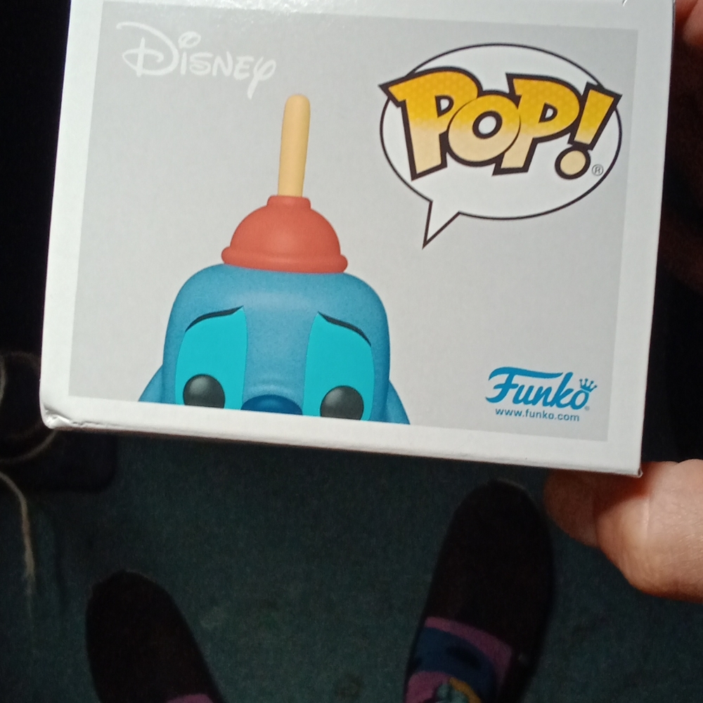 Stitch with Plunger Funko pop 1324 - Picture 6 of 6